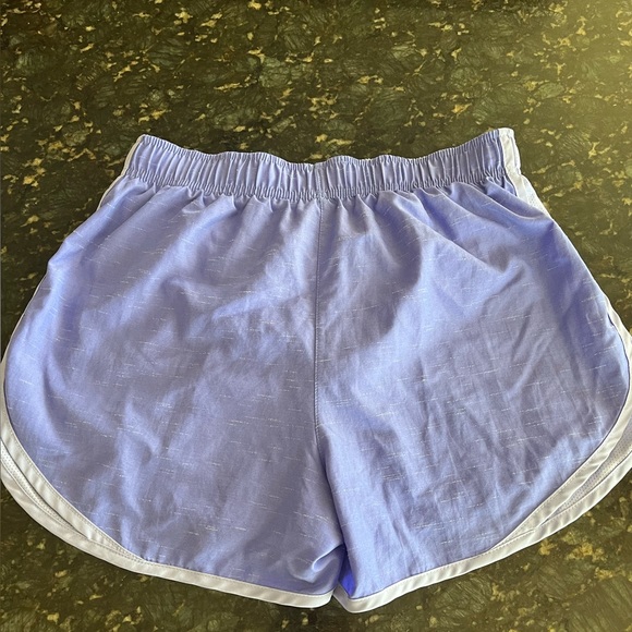 Nike Purple Shorts Size Small - Picture 2 of 3
